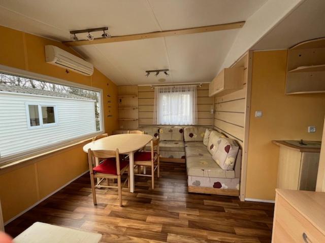 Camping De La Croix D'Arles Bourg Kültér fotó