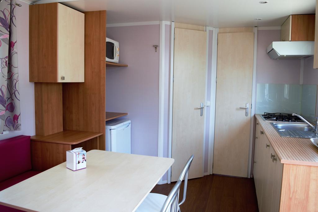 Camping De La Croix D'Arles Bourg Kültér fotó